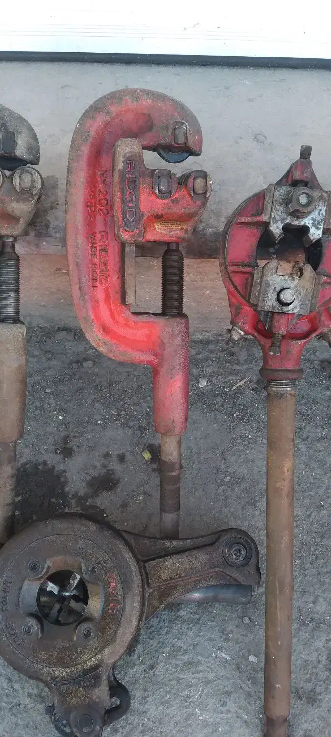 آچار ،لوله بر ،حدیده.گیره|ابزارآلات|اصفهان, باب الدشت|دیوار