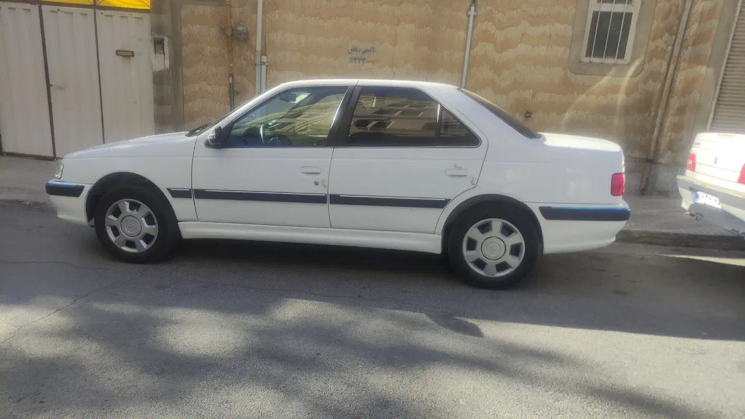 پژو پارس 401 سفارشی|خودرو سواری و وانت|ملایر, |دیوار