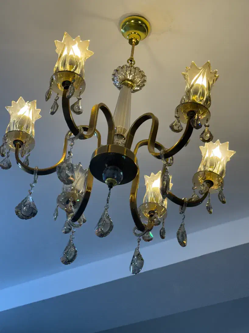 لوستر ۶ شاخه|لوستر و چراغ آویز|فردیس, شهرک شهید حسینی|دیوار