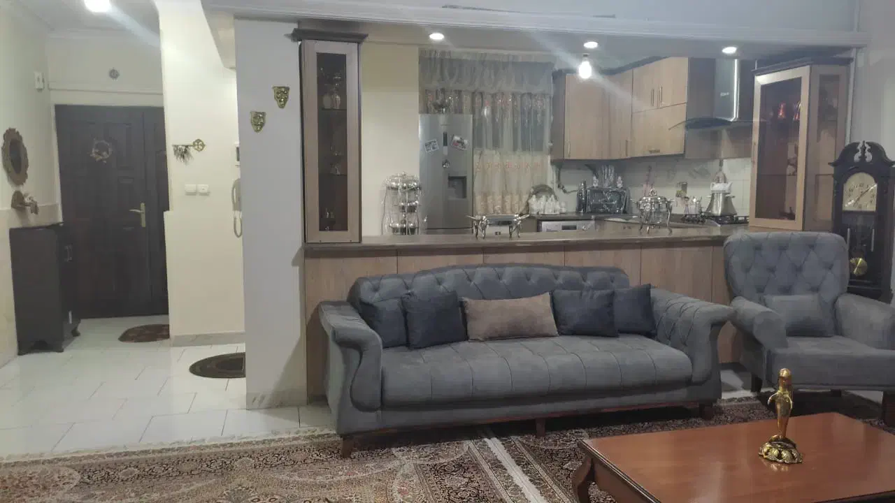 ۹۰متر کلاک بالا|فروش آپارتمان|کرج, شهرک احمدیه‎|دیوار