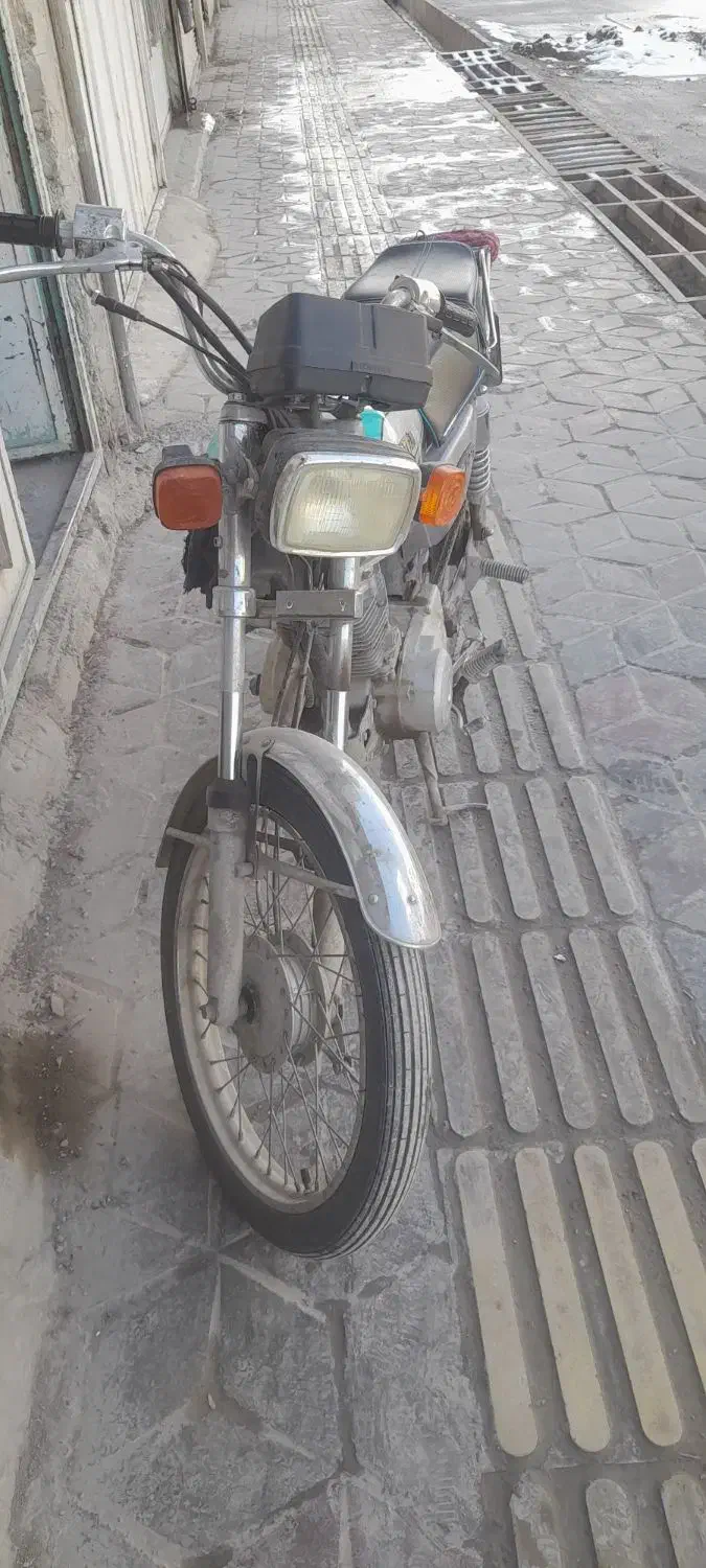 موتور ۱۲۵|موتورسیکلت|نورآباد, |دیوار