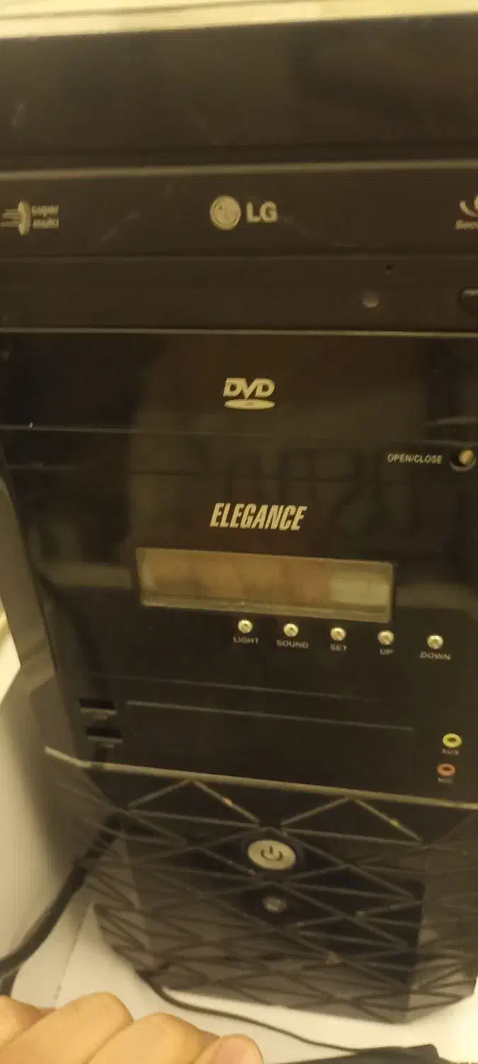 کیس 8 هسته ای با مانیتور|رایانه رومیزی|گنبد کاووس, |دیوار