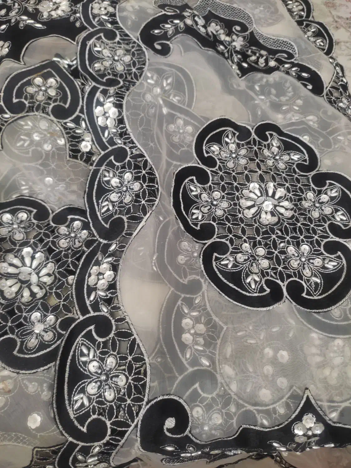 رومیزی چندتیکه|پرده، رانر، رومیزی|میانه, |دیوار