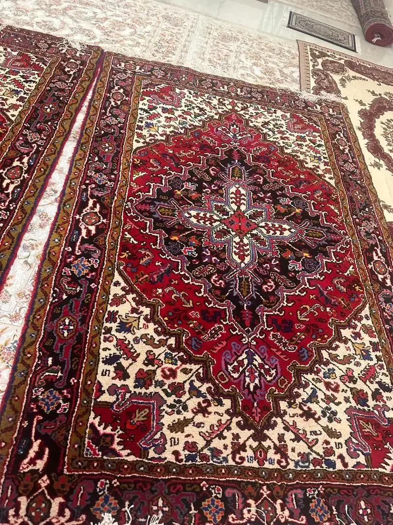 فرش دستبافت هریس (بارماخ توخوش)|فرش|نسیمشهر, |دیوار