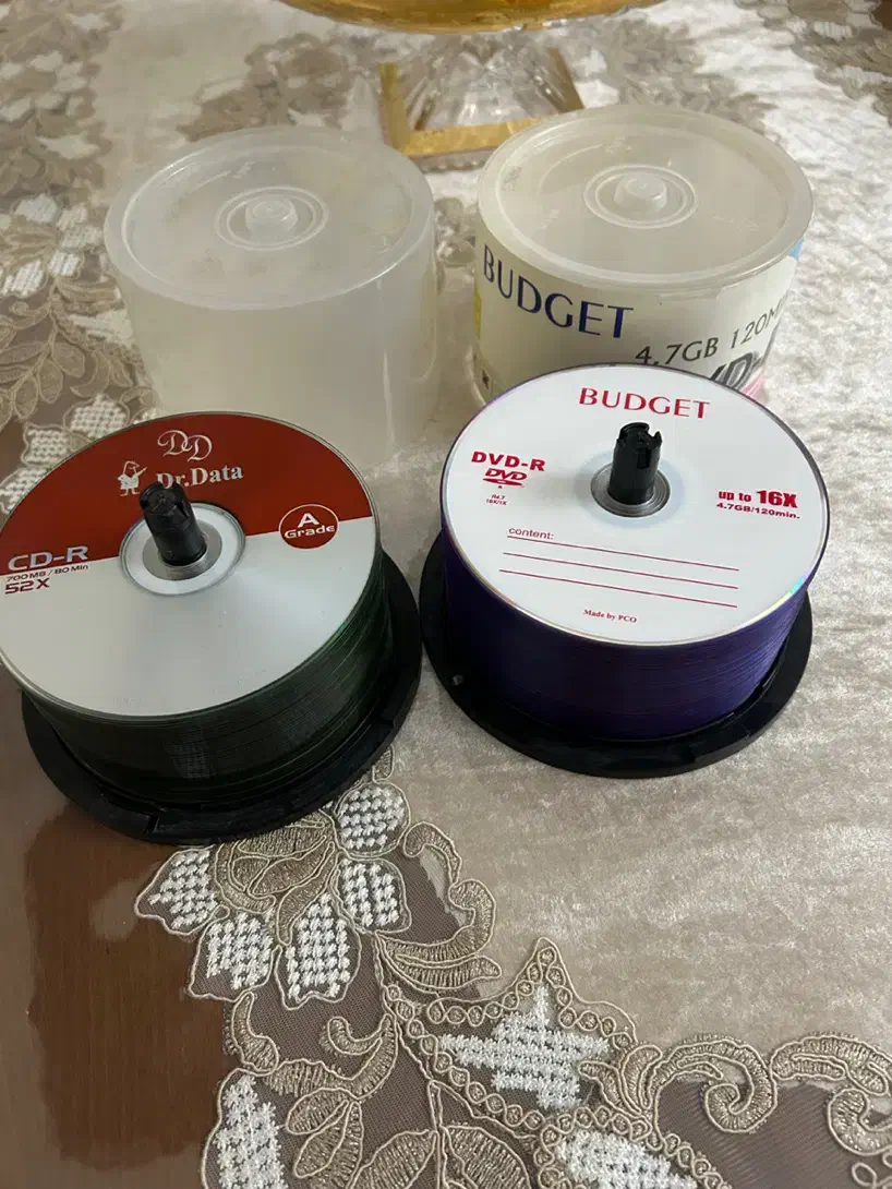 سی دی و دی وی دی خام CD&DVD|پخشکننده DVD و ویدیو|تبریز, |دیوار