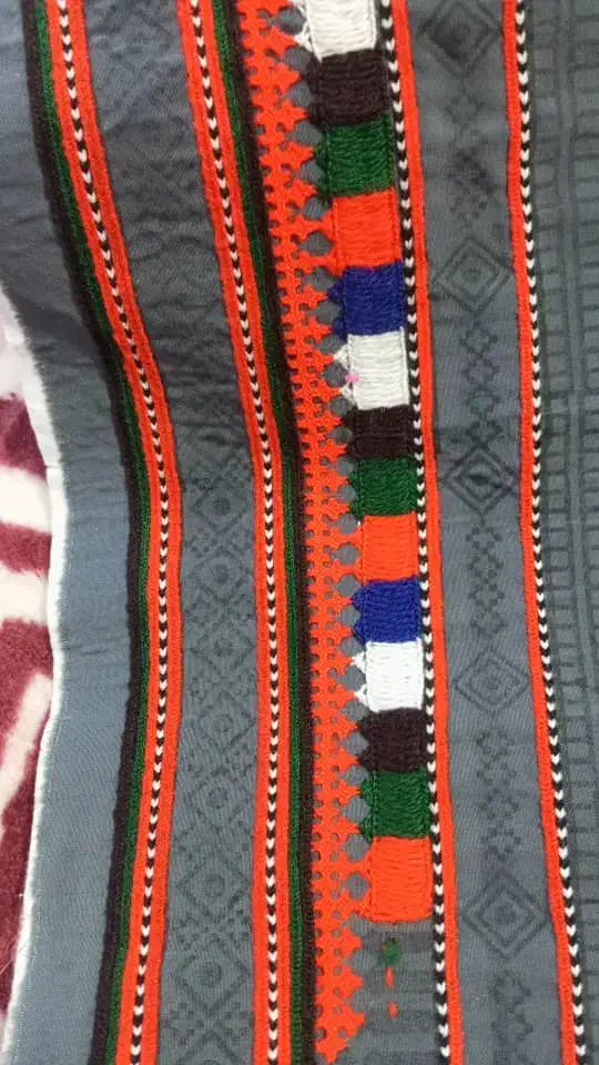 شیرازه . درکشوک .کریشی. چهاردانوک.|لباس|خاش, |دیوار