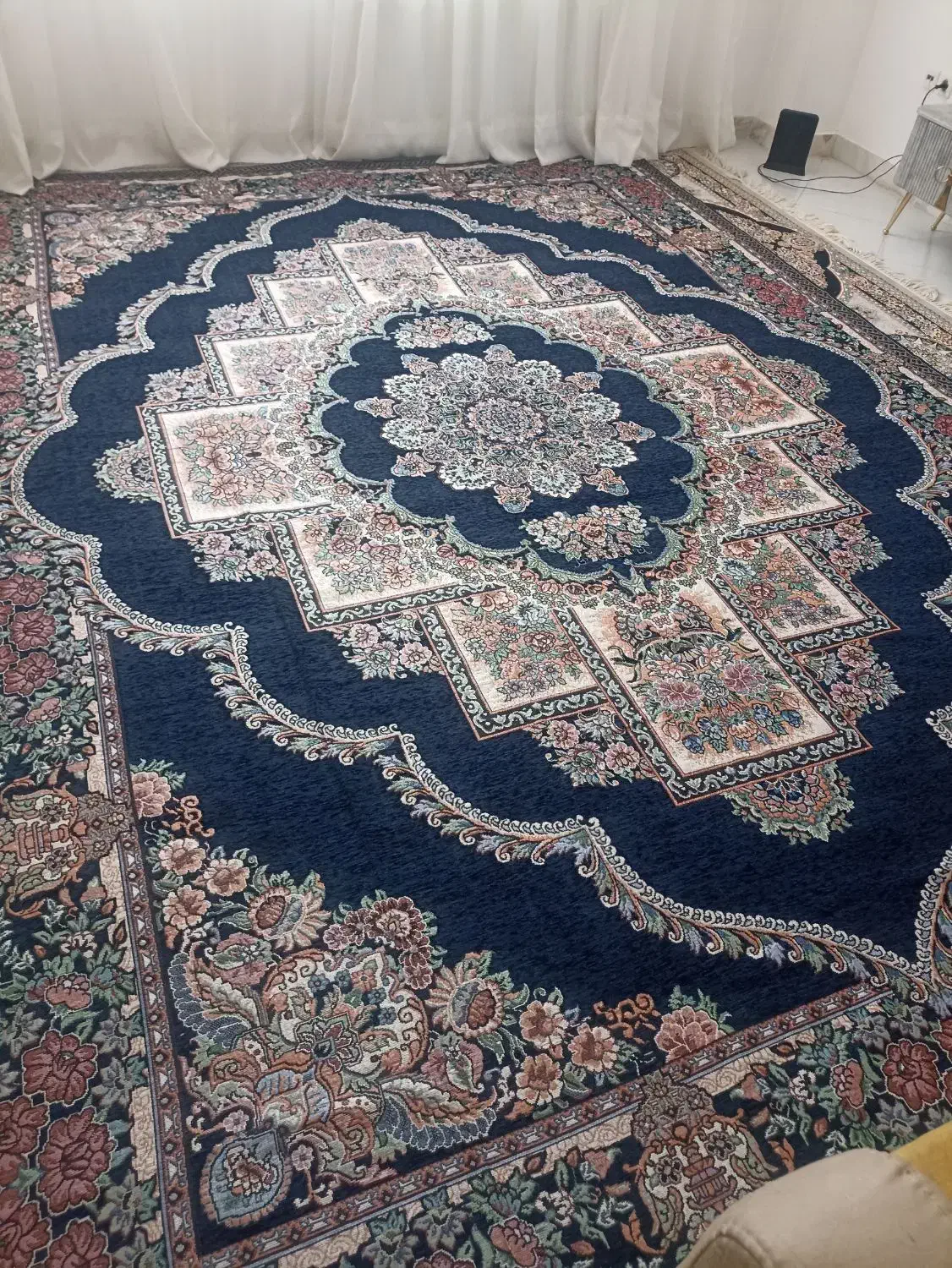 روفرشی12متری مخمل یزد کاملا نو|روفرشی|قم, پردیسان|دیوار