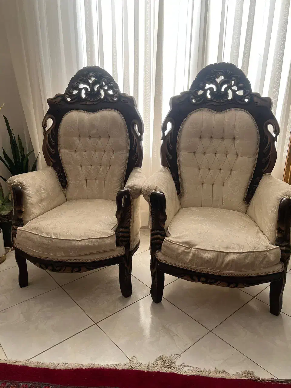 مبل راحتی و سلطنتی|مبلمان خانگی و میز عسلی|مشهد, زمانه|دیوار