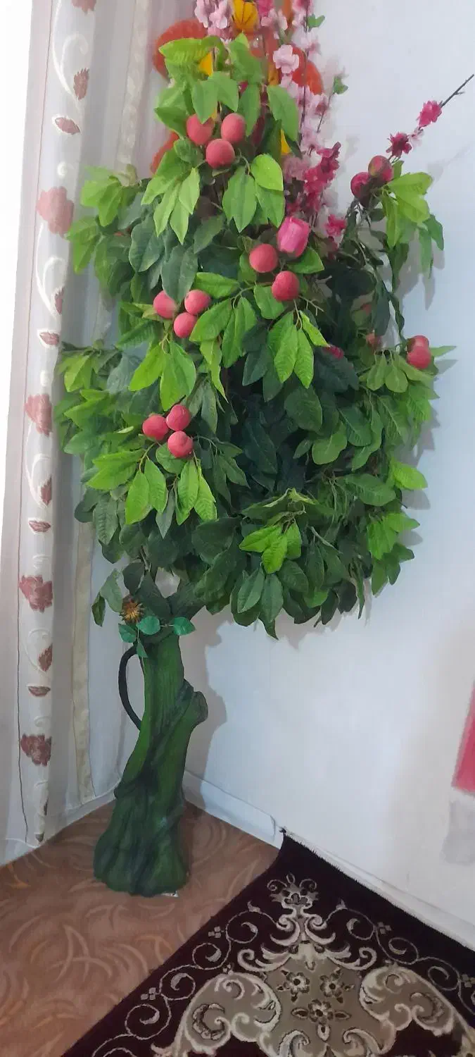 درخت مصنوعی|گل و گیاه طبیعی|سرپل ذهاب, |دیوار