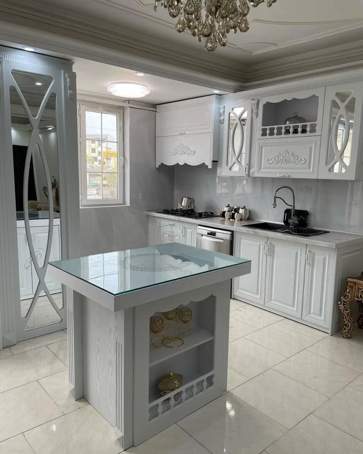 اجرا و نصب و تعمیرات کابینت و کمددیواری|خدمات پیشه و مهارت|زرندیه, |دیوار