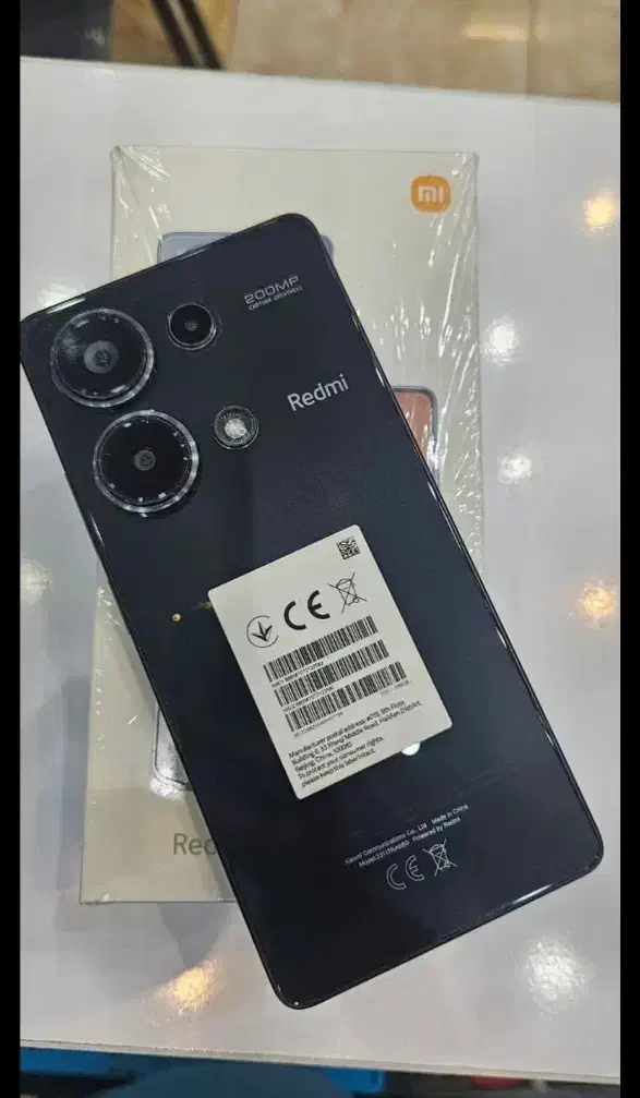 نوت ۱۳ پرو|موبایل|کاشان, کارگر|دیوار