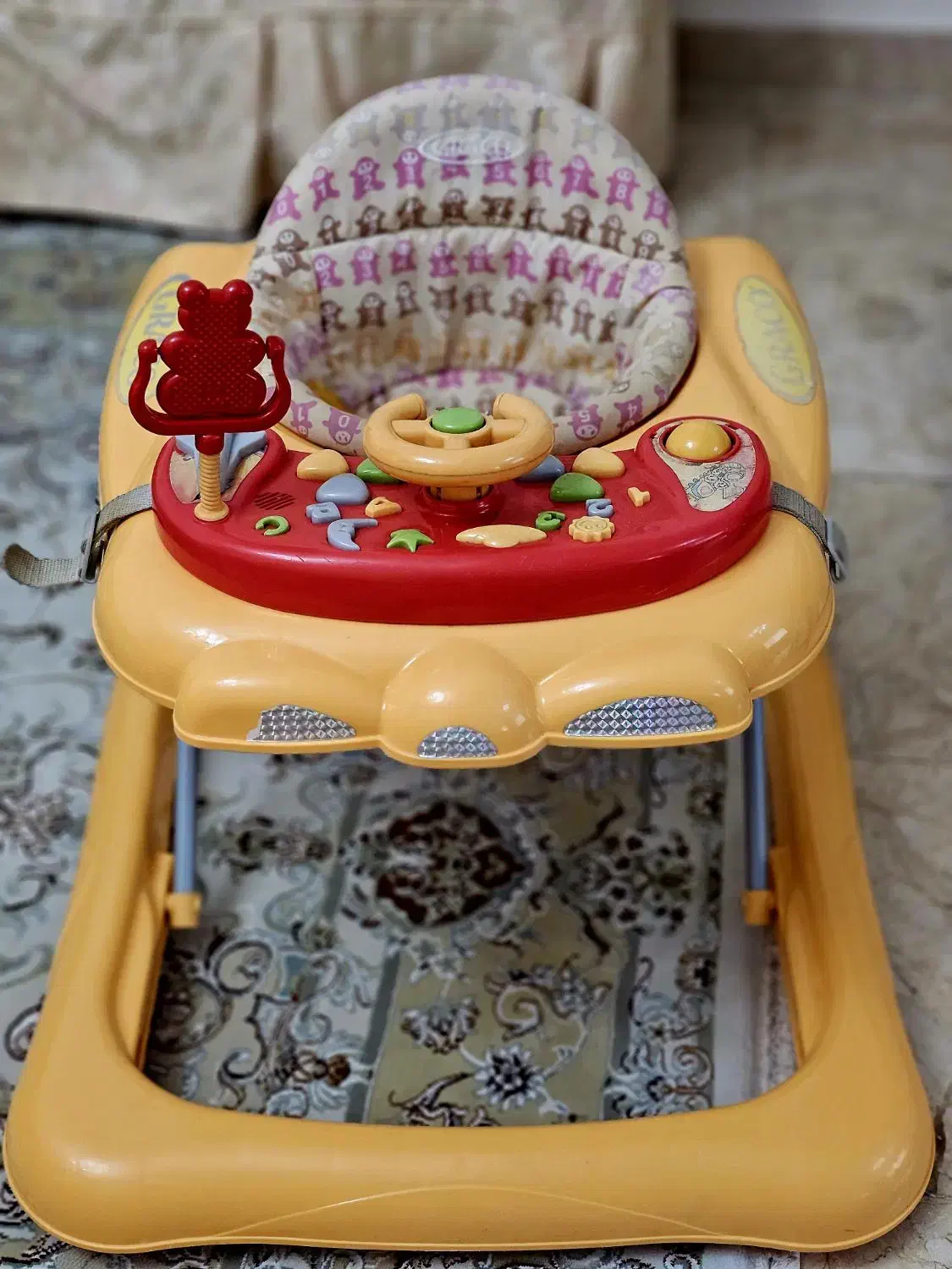 روروئک|کالسکه و لوازم جانبی|رشت, بلوار گیلان|دیوار