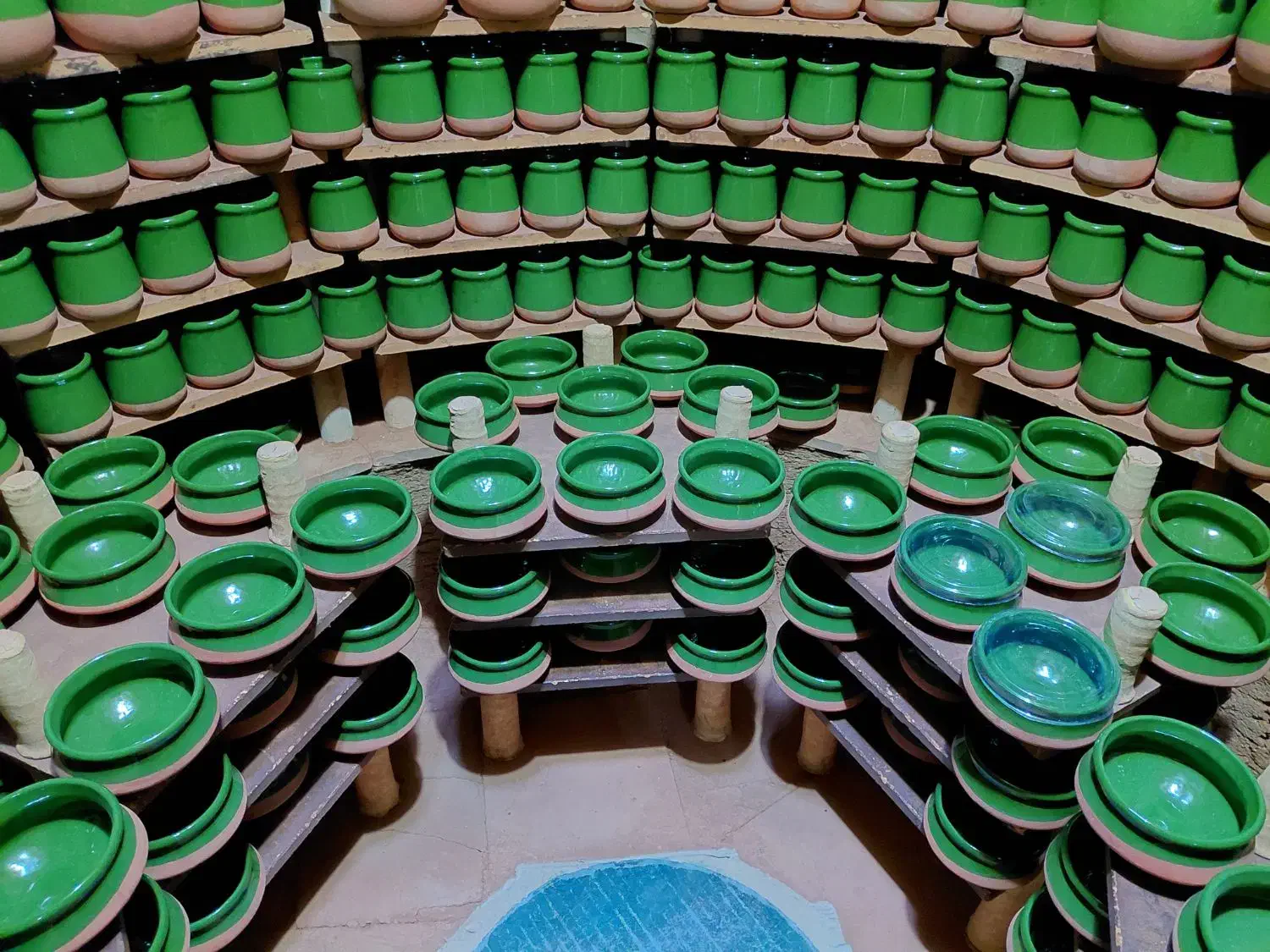 دیزی،کاسه ،گمج بیرون بر مخصوص ماست بندی وغذاخوری|ظروف پخت‌وپز|لالجین, |دیوار