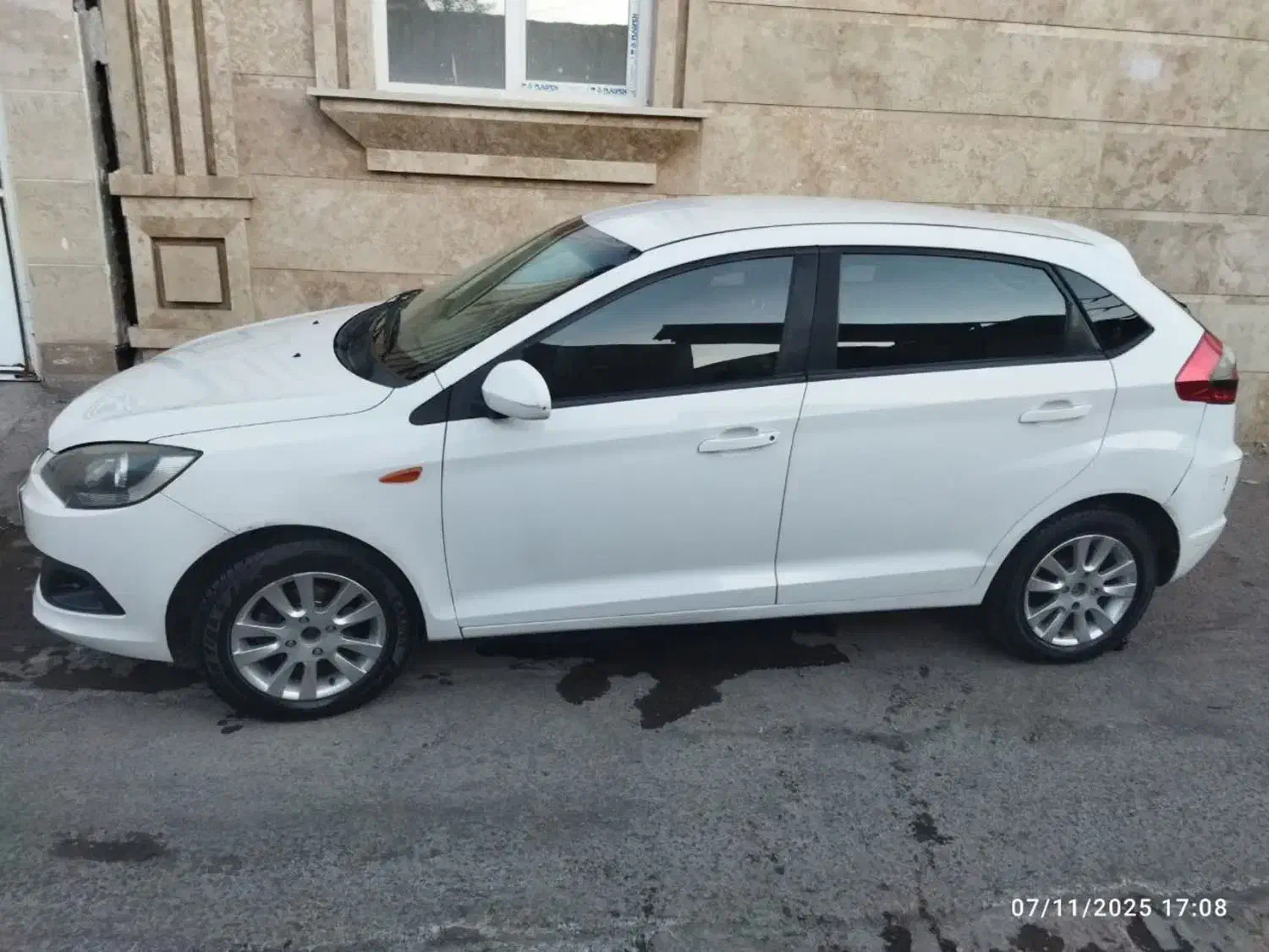 ام وی ام ۳۱۵ هاچبک ساوه|خودرو سواری و وانت|ساوه, |دیوار