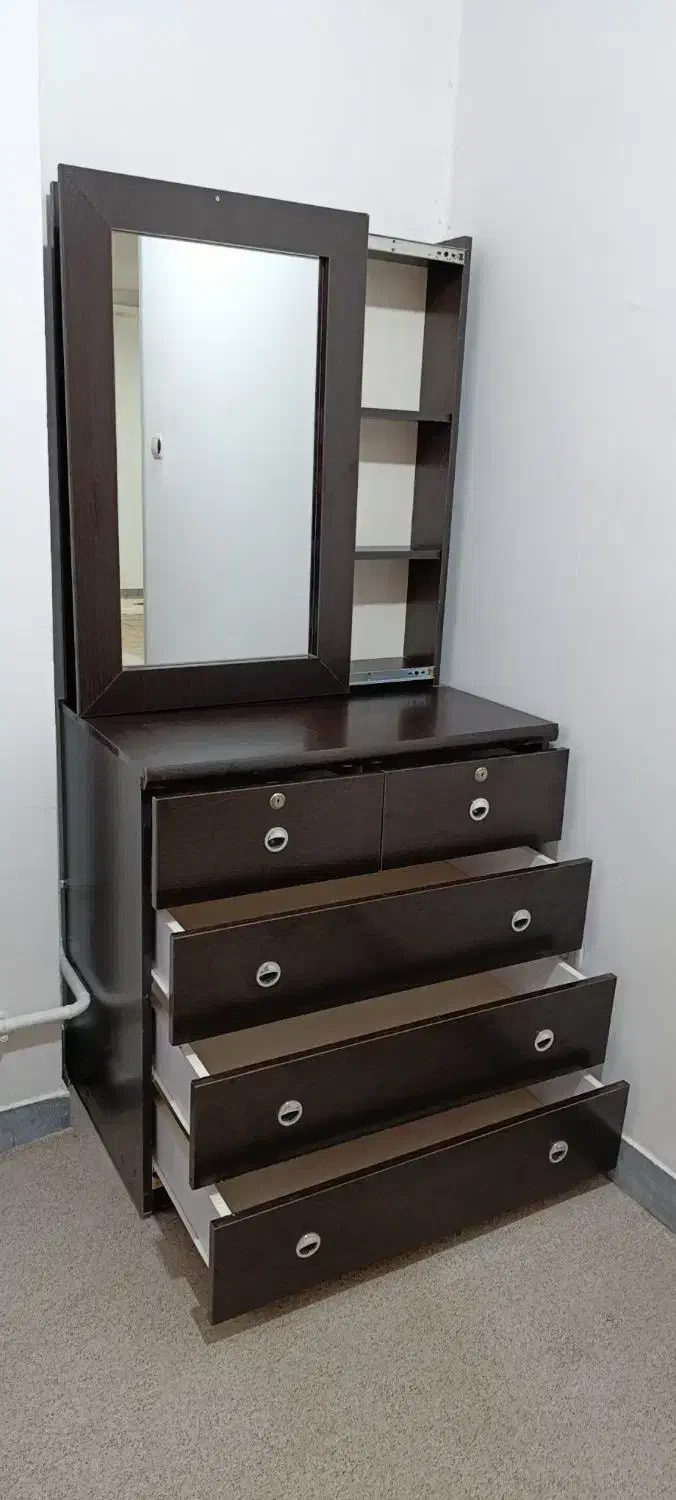 کمد دراور|جاکفشی، کمد، دراور|رشت, دیانتی|دیوار