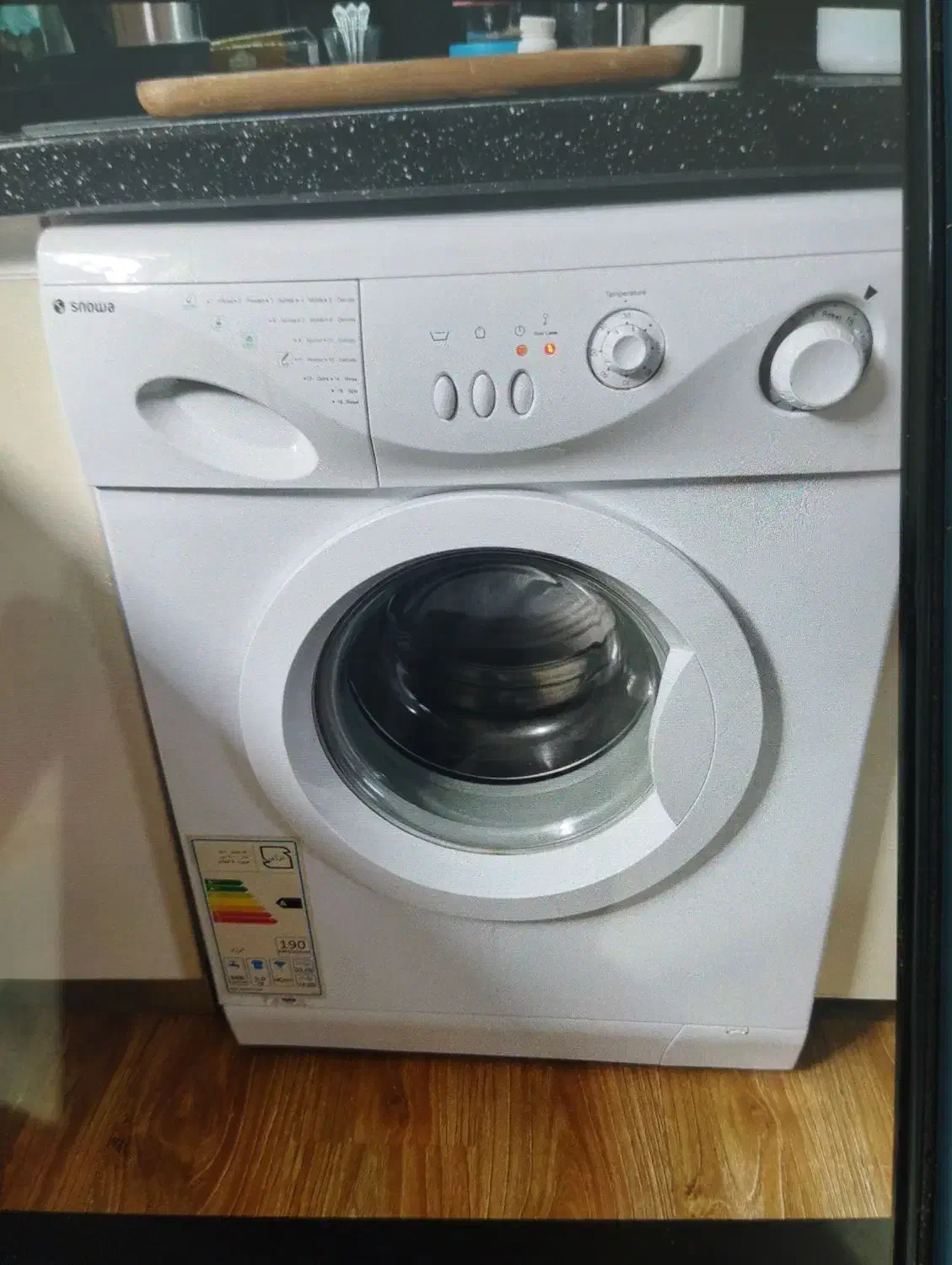 تعمیر انواع لوازم خانگی(برد،یخچال،لباسشویی)|خدمات پیشه و مهارت|کرمان, |دیوار