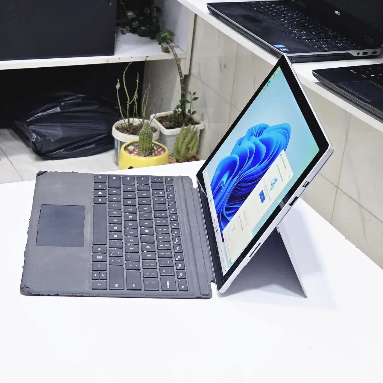 surface pro5|رایانه همراه|سردشت, |دیوار