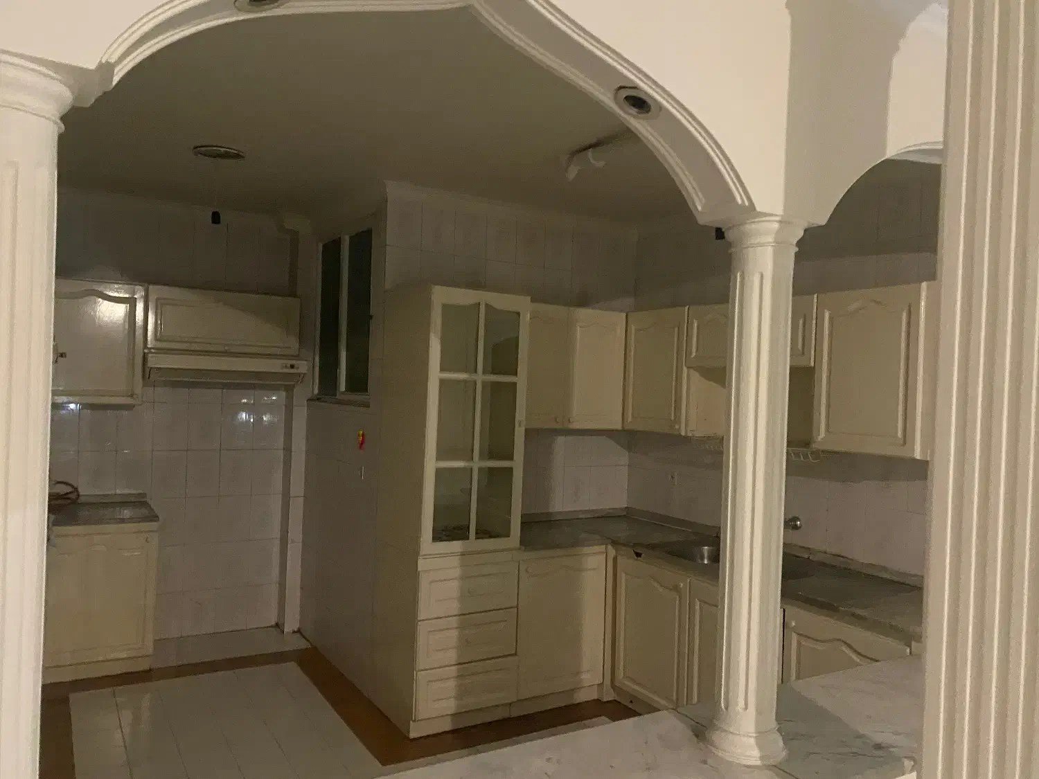 ۹۱ متر خوش نقشه بالی جلال فول امکانات