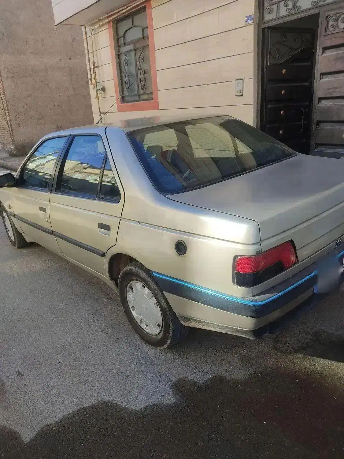 405مدل83|خودرو سواری و وانت|اقبالیه, |دیوار