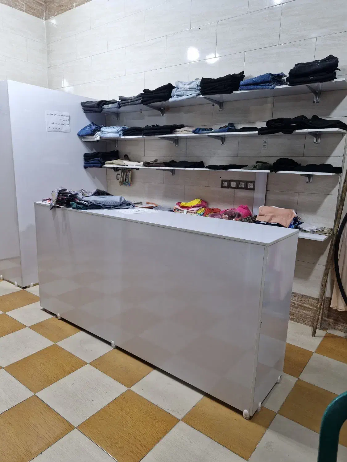 میز ویترینی و رگال نو مغازه|بوفه، ویترین، کنسول|اندیمشک, |دیوار