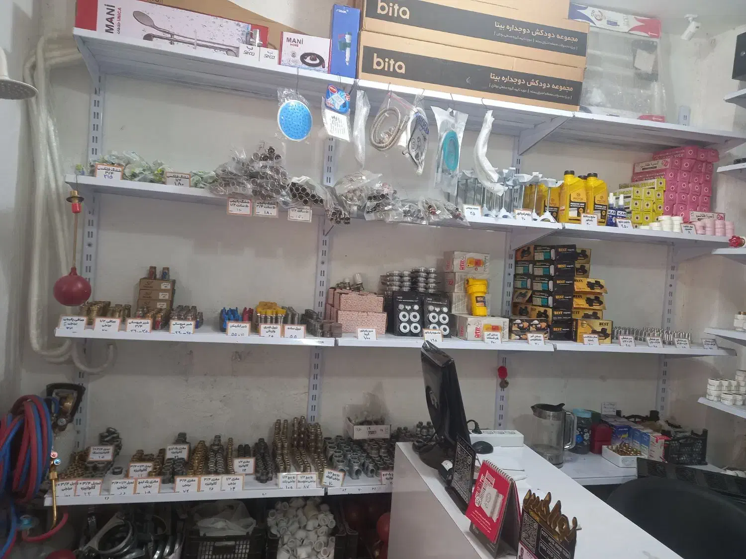 فروش لوازم پکیج،رادیاتور، آبگرمکن،بخاری، پمپ آب|خدمات پیشه و مهارت|ماکلوان, |دیوار