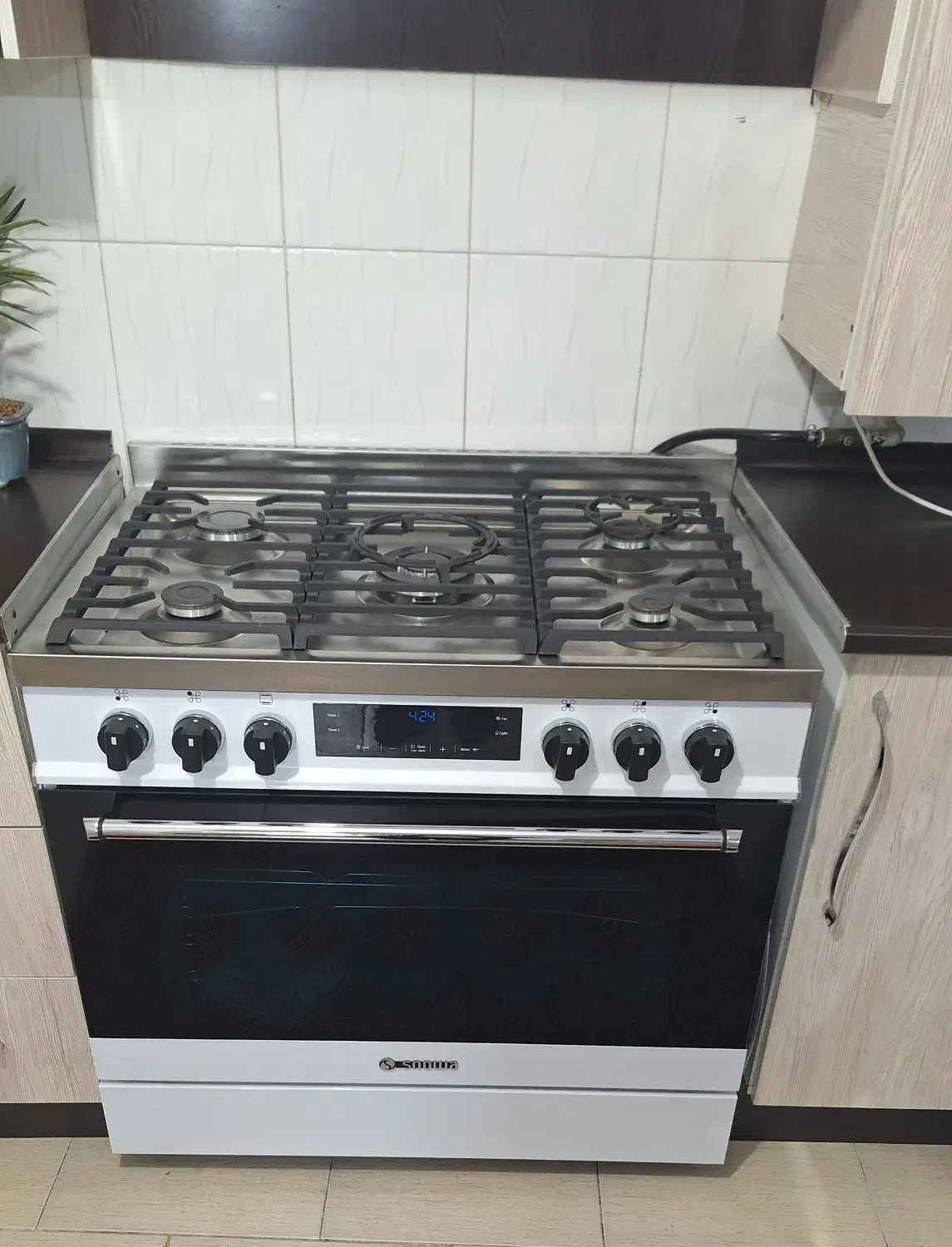 اجاق گاز پنج شعله اسنوا فردار|اجاق گاز و لوازم برقی پختوپز|نیشابور, مسکن مهر نور|دیوار