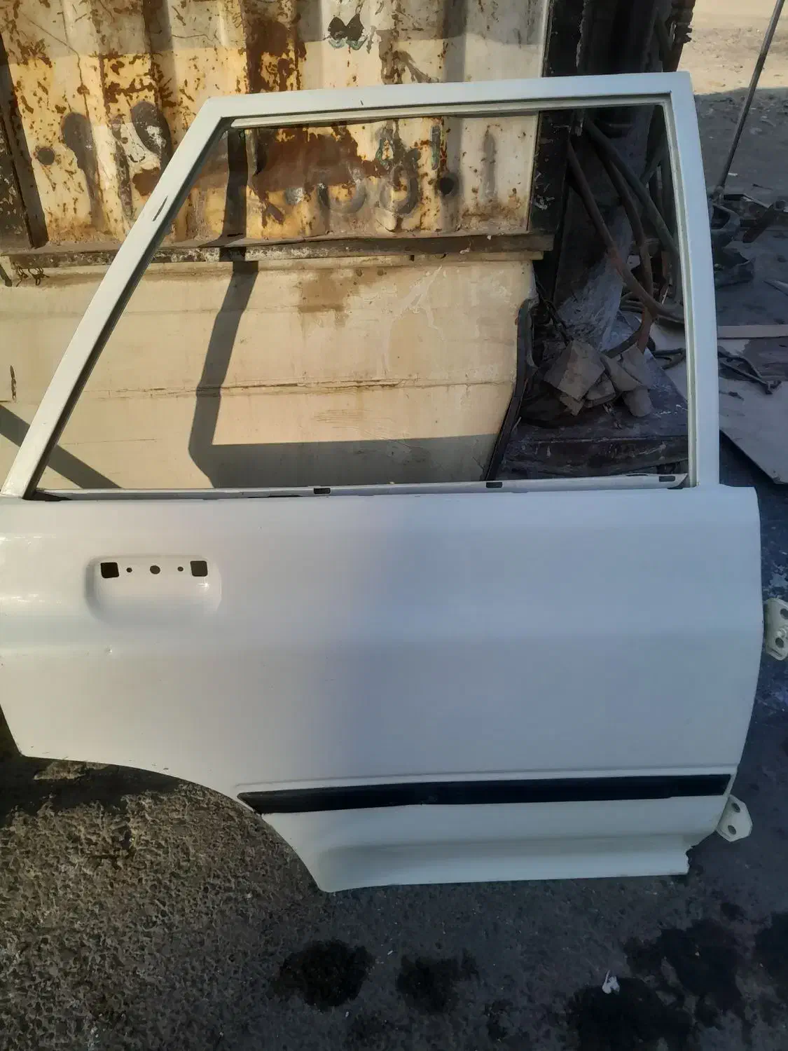 درب بی رنگ عقب سمت شاگرد|قطعات یدکی و لوازم جانبی|فردیس, شهرک سپاه|دیوار