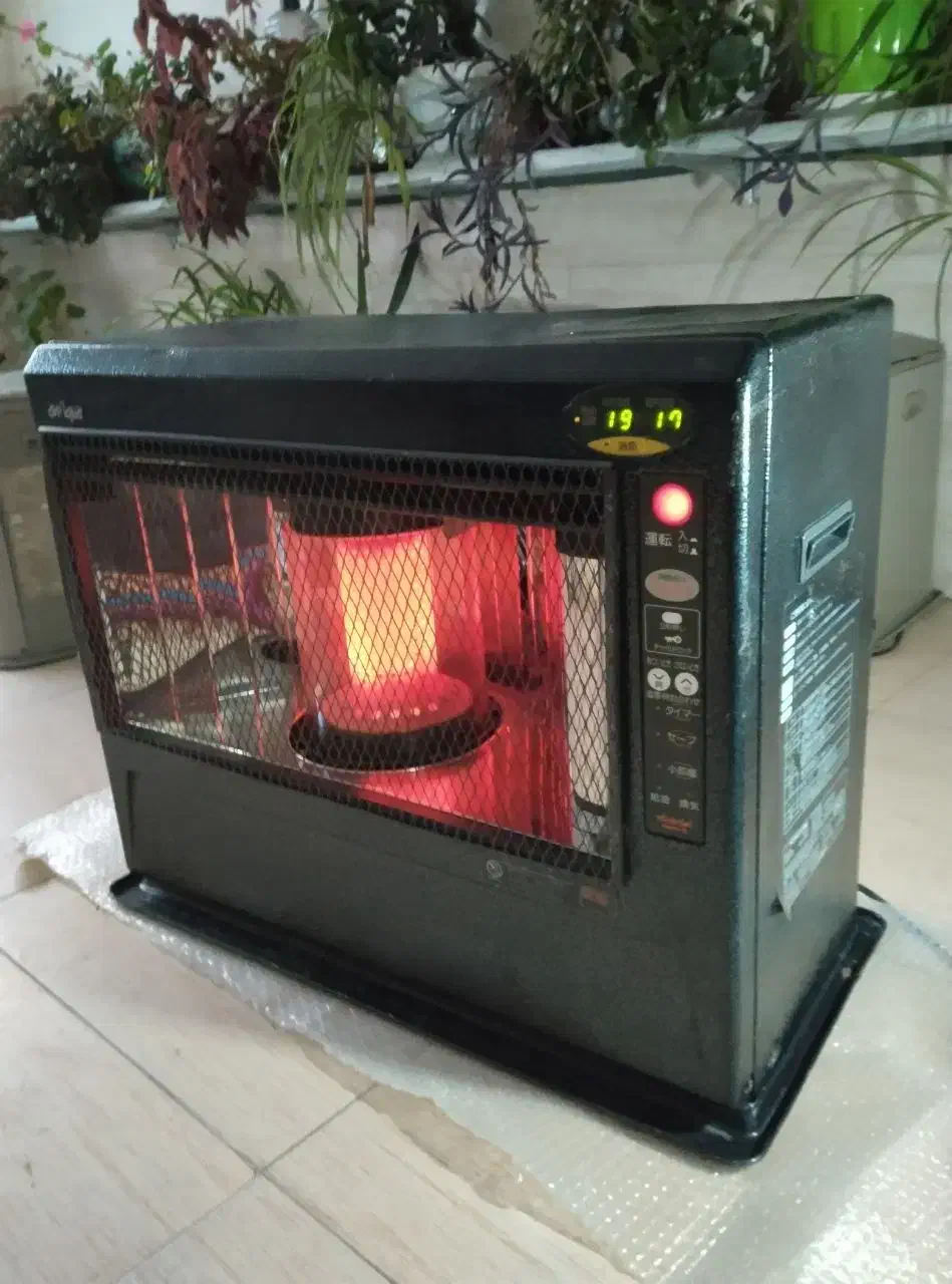 بخاری نفتی برقی کوره دار ژاپنی|بخاری، هیتر، شومینه|زنجان, |دیوار