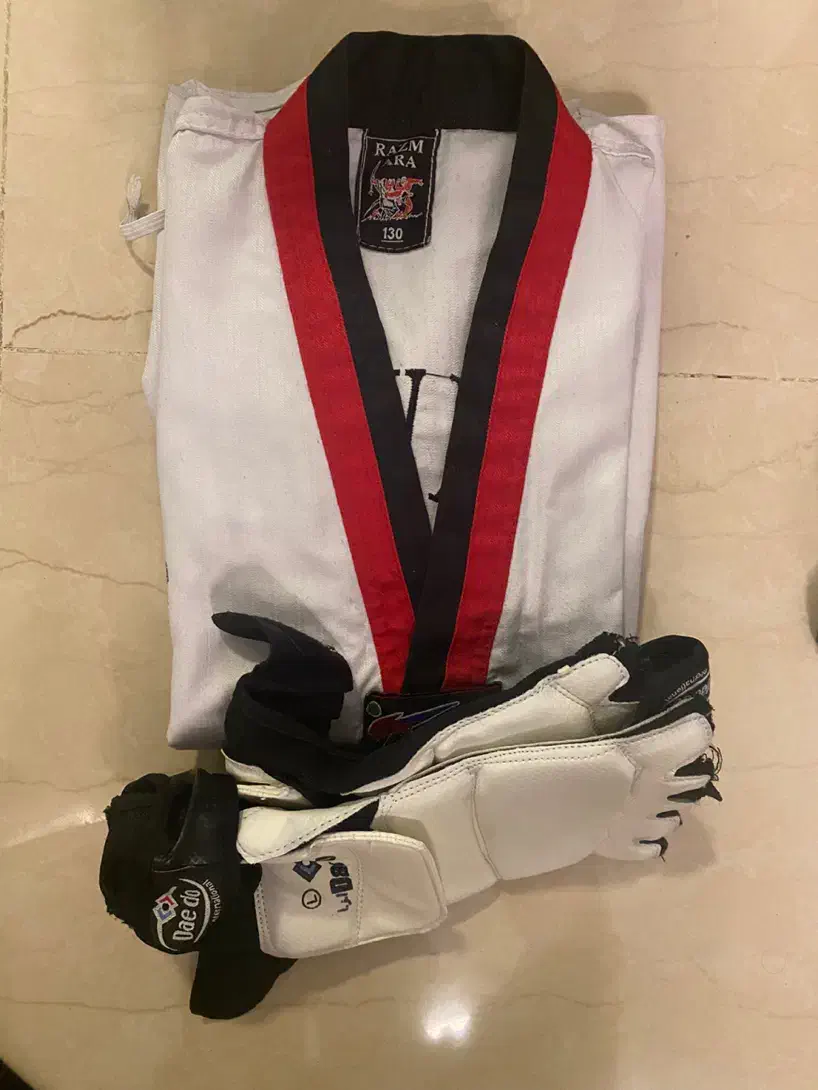 فروش تجهیزات تکواندو|تجهیزات ورزشی|کیش, |دیوار