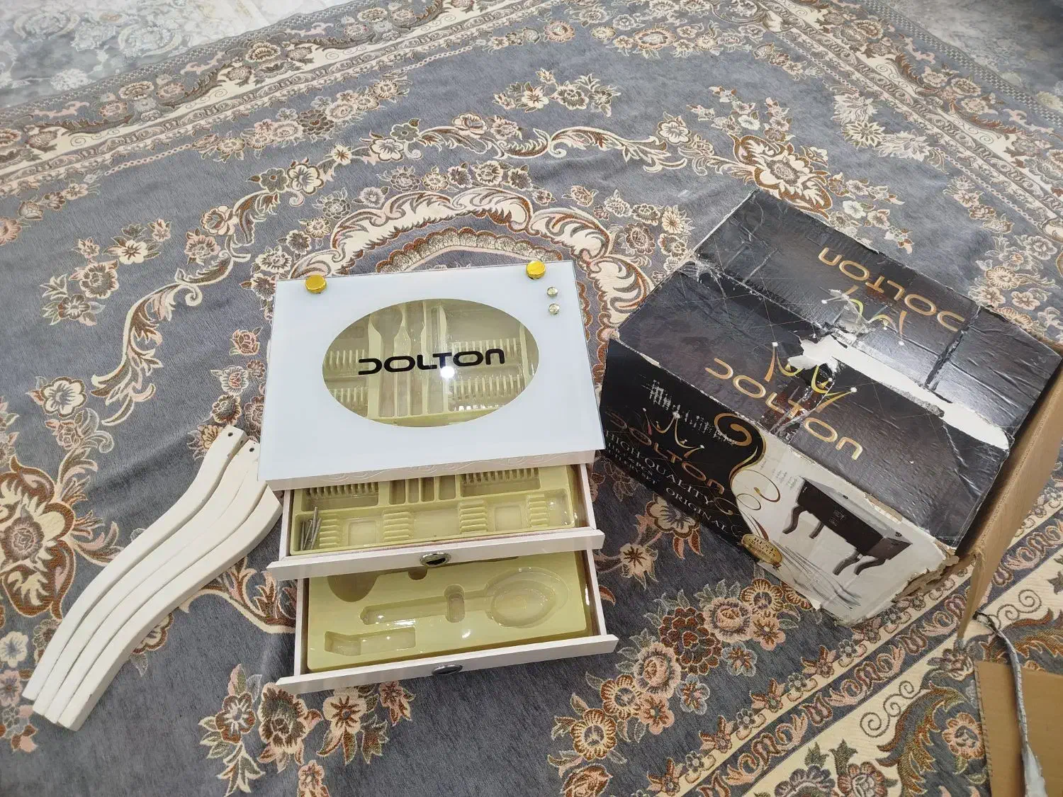 جا قاشقی ایستاده نونو|آب‌چکان و نظم‌دهنده ظروف|قزوین, |دیوار