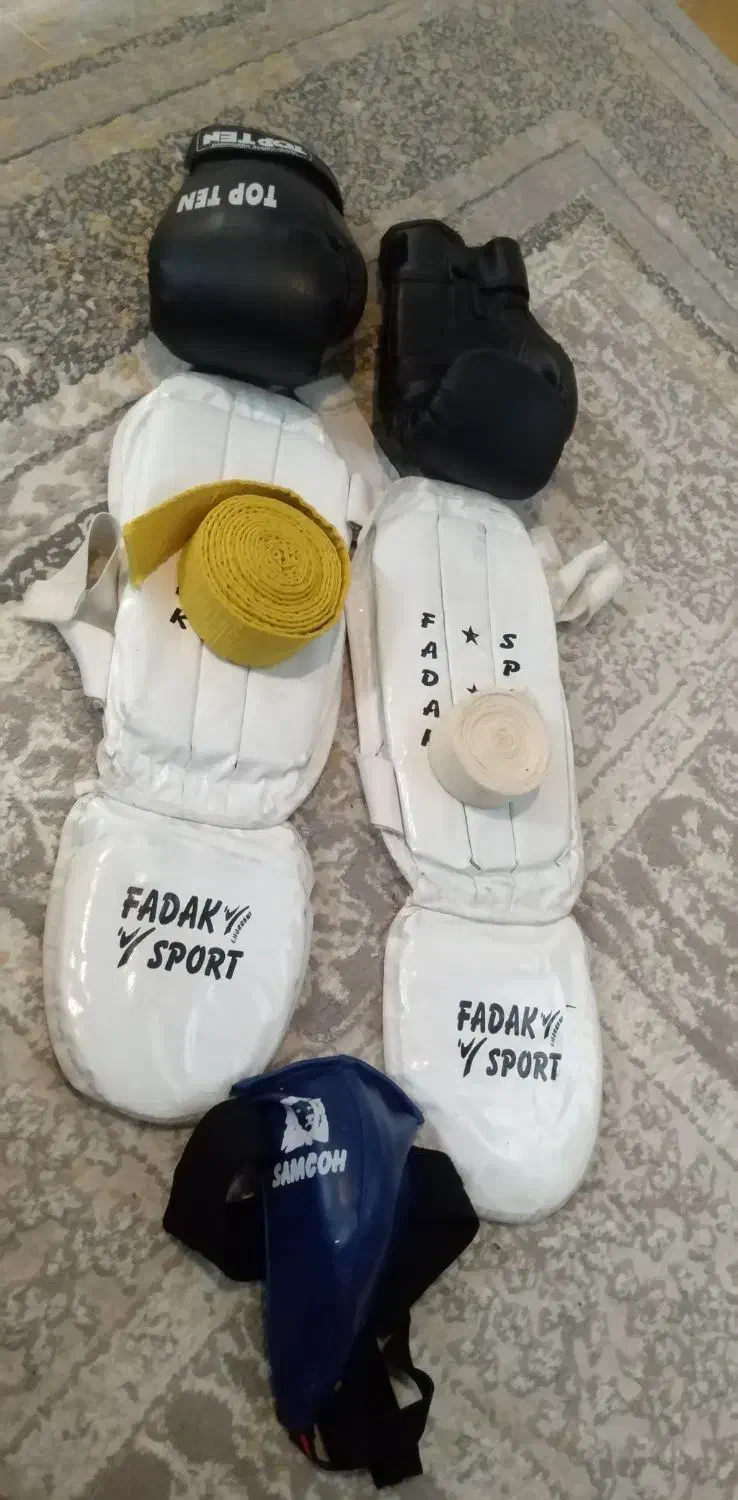 دستکش بوکس|تجهیزات ورزشی|مشهد, انقلاب|دیوار