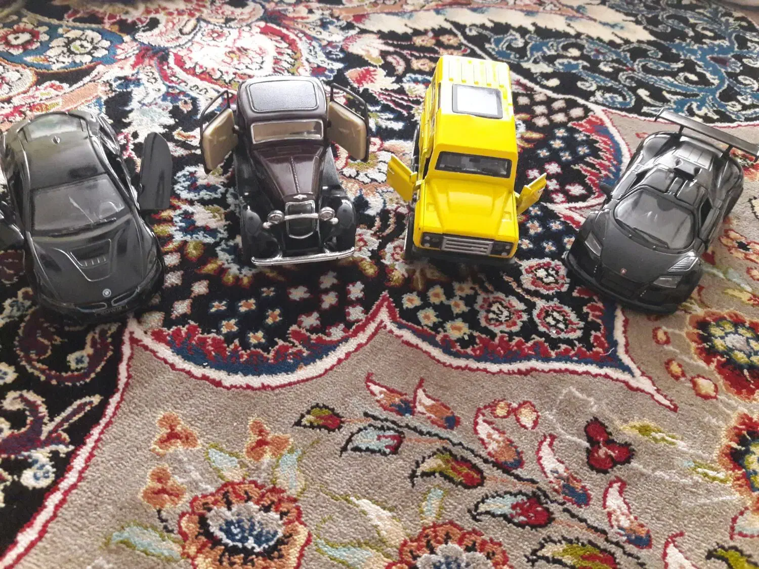 ماشین اسباب بازی|اسباببازی|بروجرد, |دیوار