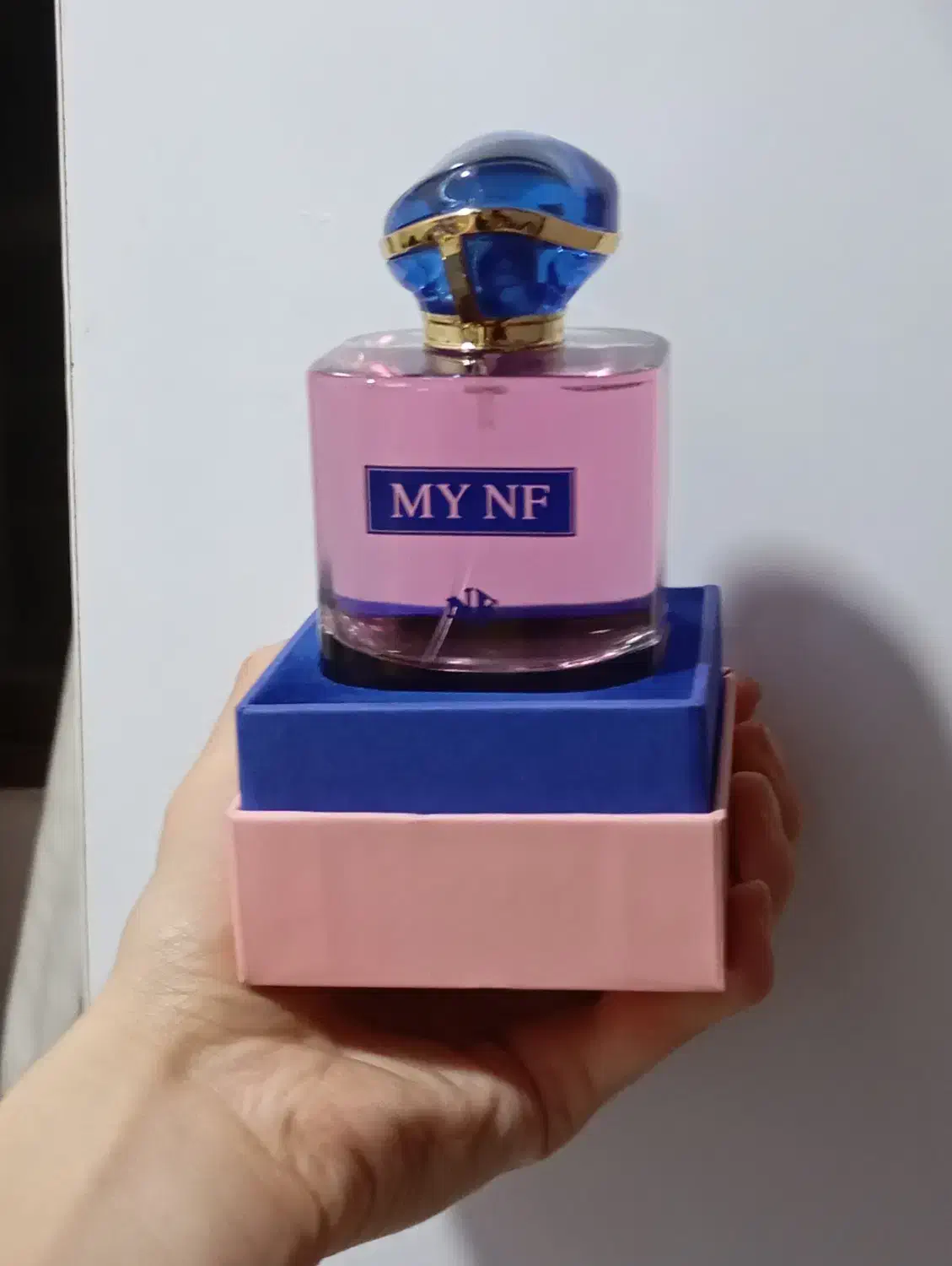 عطر NF|آرایشی، بهداشتی، درمانی|اصفهان, خواجه عمید|دیوار