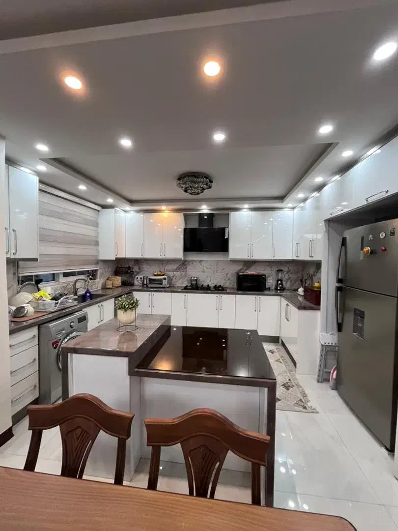 ویلای 240متر فول بازسازی/میدان مالا،اوایلِ خ معلم|فروش خانه و ویلا|بندر انزلی, معلم|دیوار