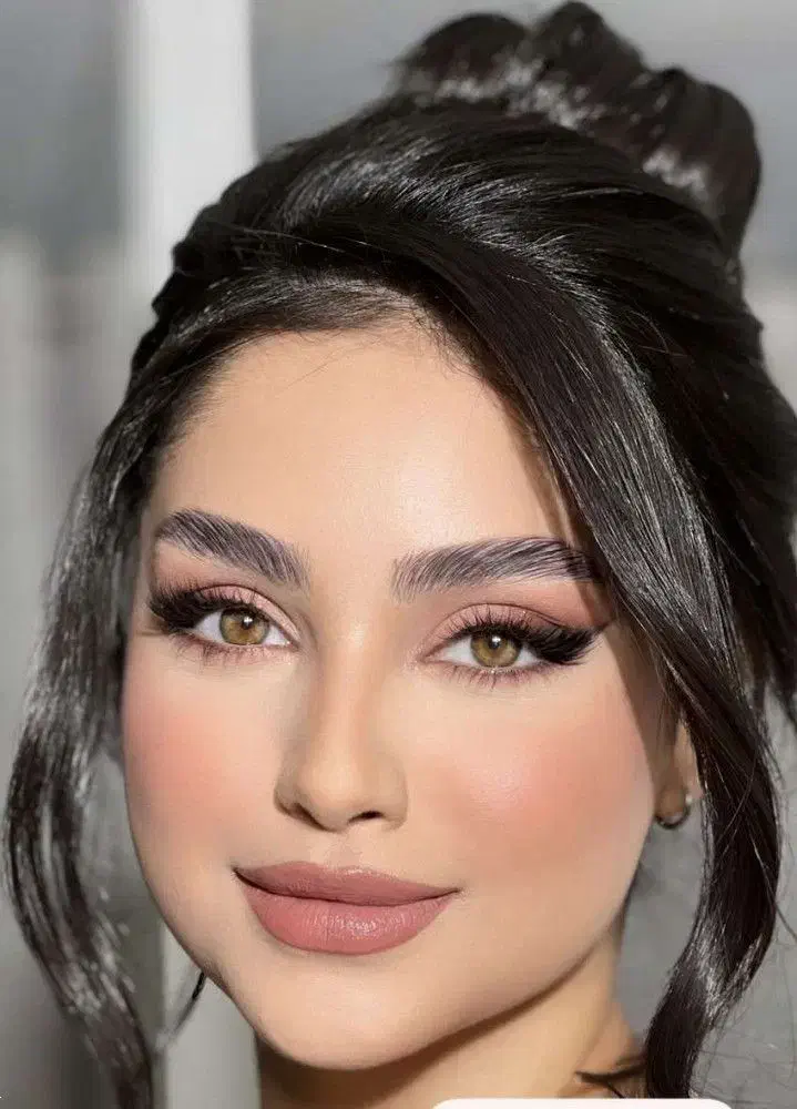 میکاپ رایگان|خدمات آرایشگری و زیبایی|اردبیل, |دیوار