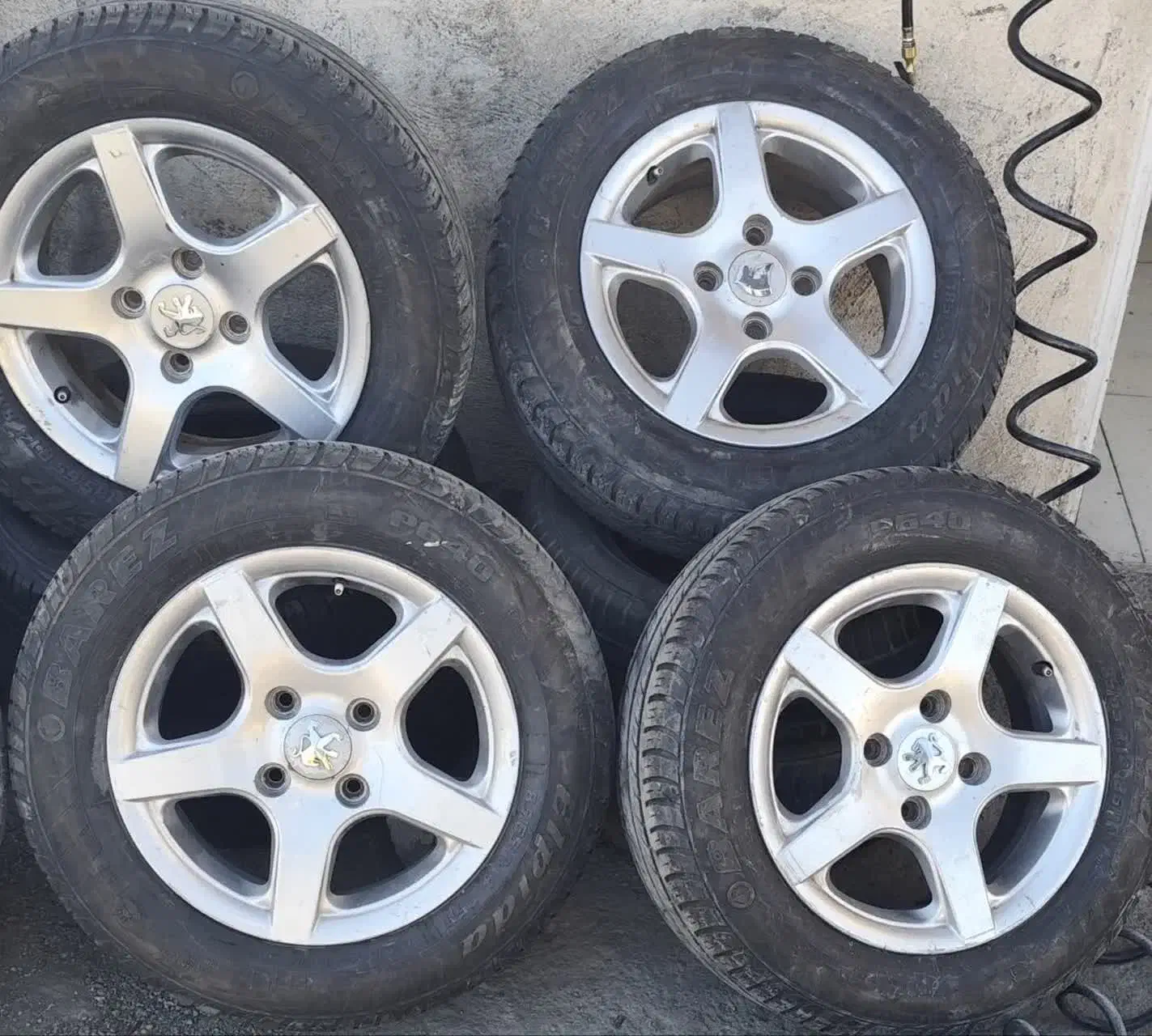 رینگ 5‌ پر 14 با لاستیک|قطعات یدکی و لوازم جانبی|یاسوج, |دیوار