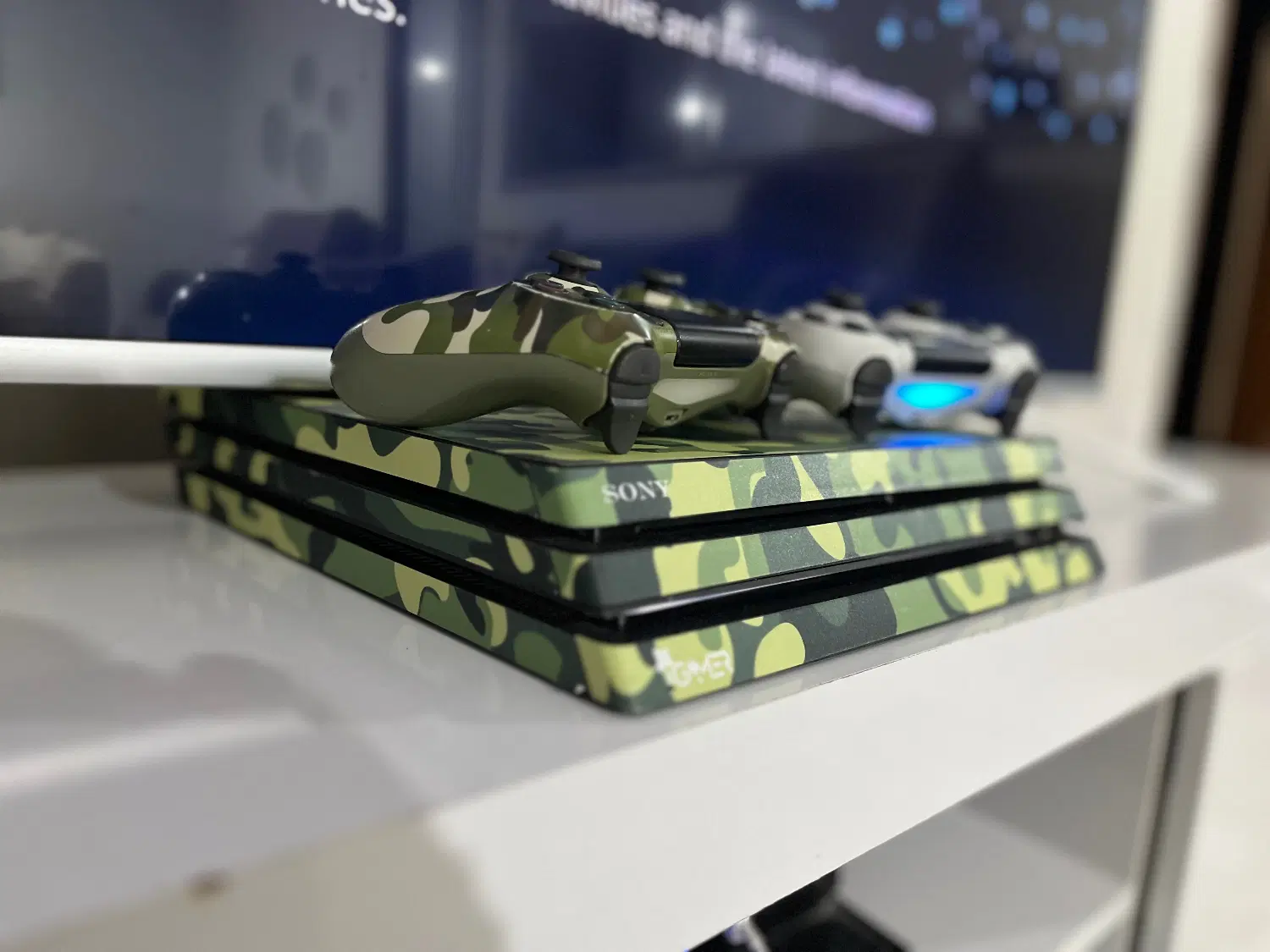 PS4 pro|کنسول، بازی ویدئویی و آنلاین|مریوان, |دیوار