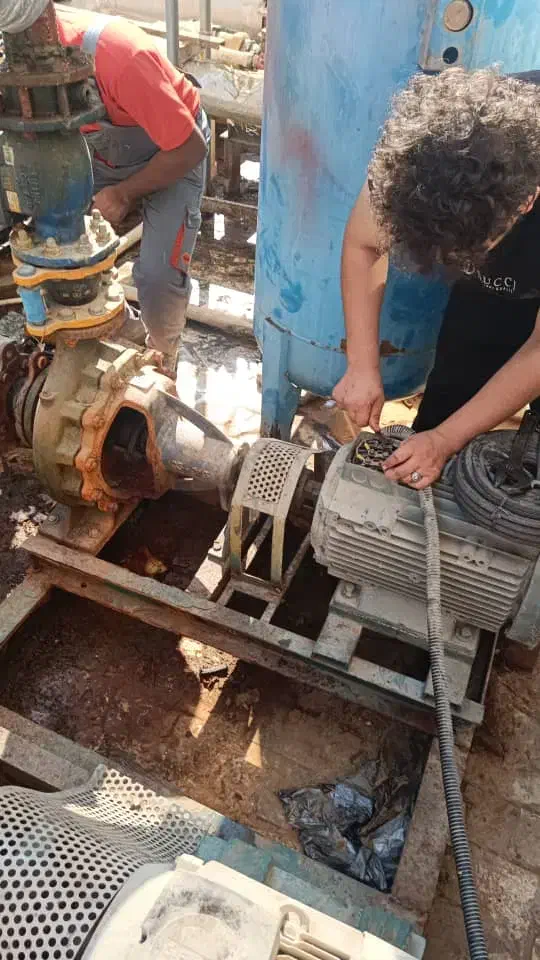 تعمیرات ونصب پمپ و آبگرمکن وتابلو برق وشیرآلات|خدمات پیشه و مهارت|کیش, |دیوار