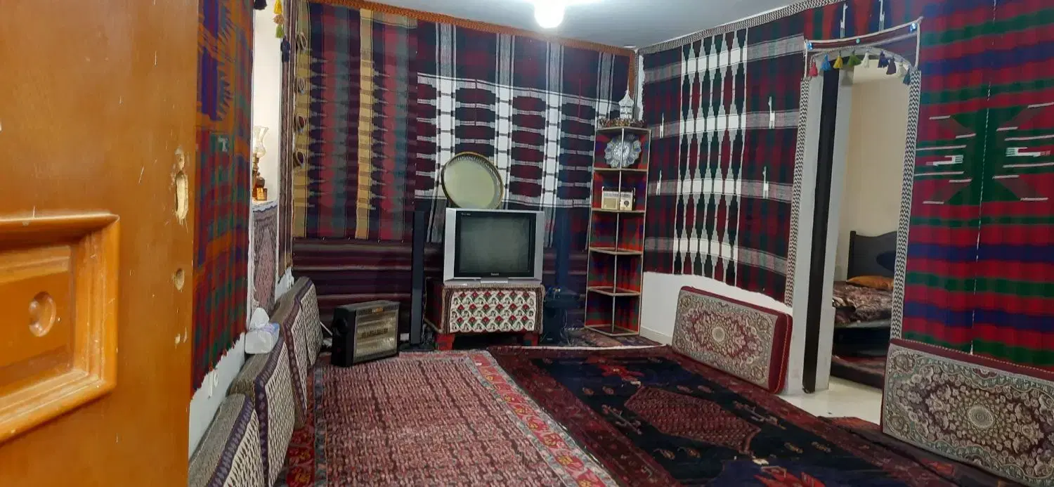 سویت سنتی|اجارهٔ کوتاه‌مدت ویلا و باغ|سنندج, |دیوار