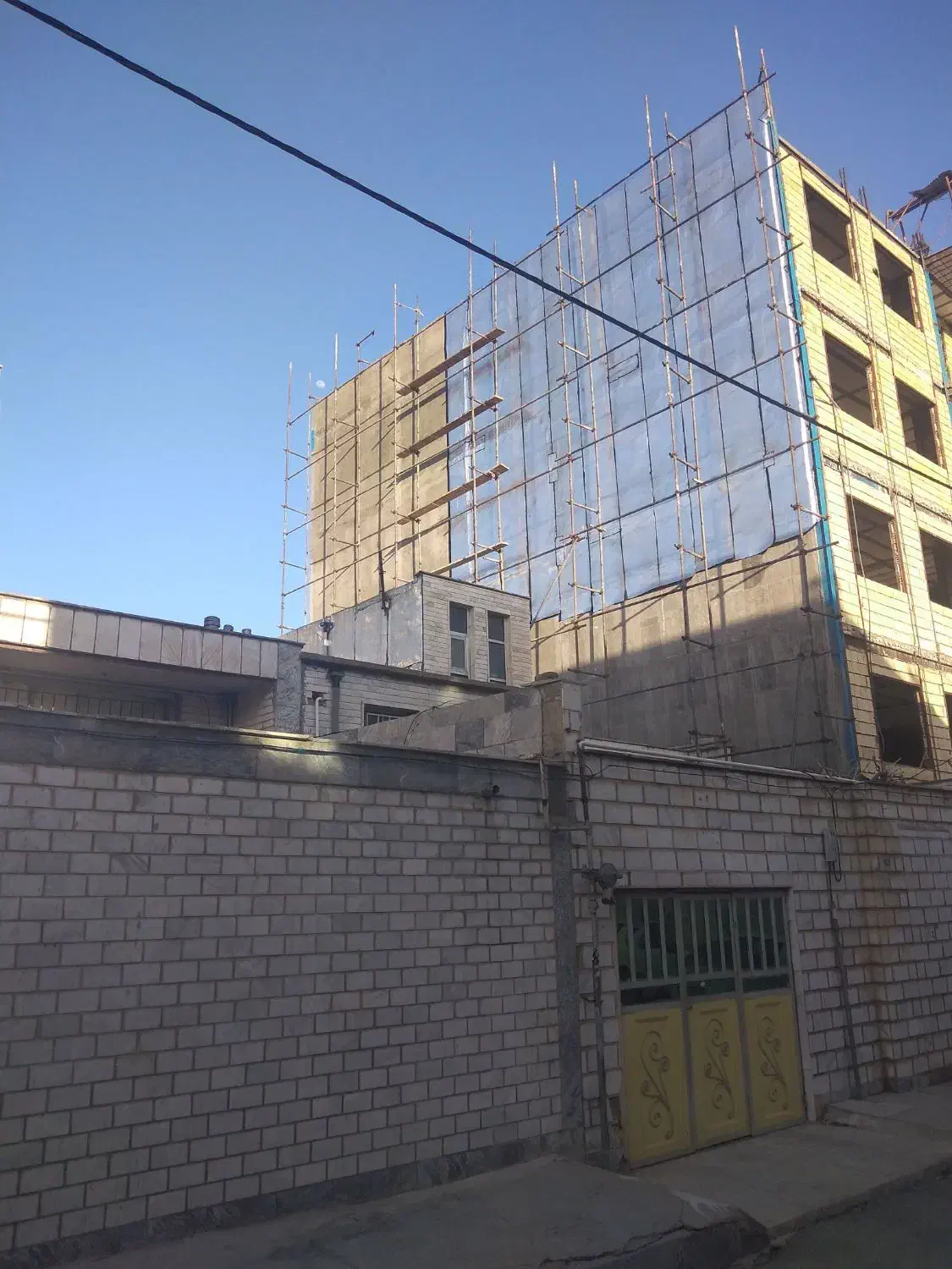 نصب ایزوگام با بهترین کیفیت فولادوند فقط تماس|خدمات پیشه و مهارت|دورود, |دیوار