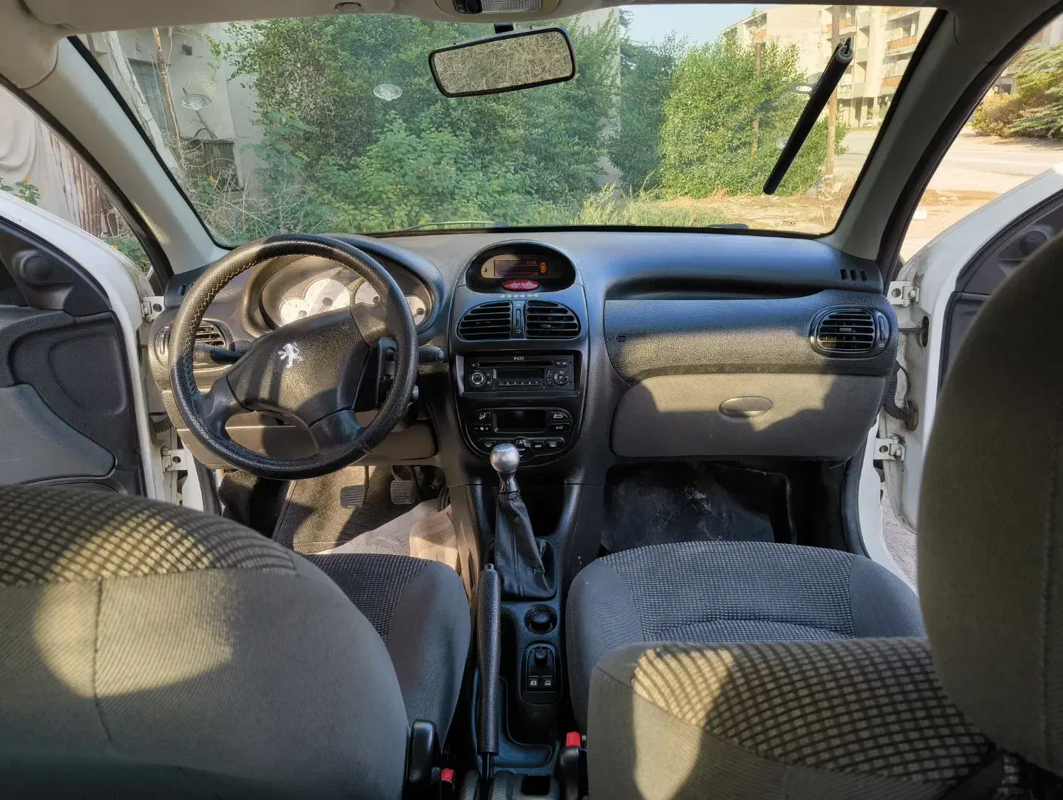 پژو ۲۰۶ تیپ ۵ مدل ۹۸|خودرو سواری و وانت|بوشهر, |دیوار