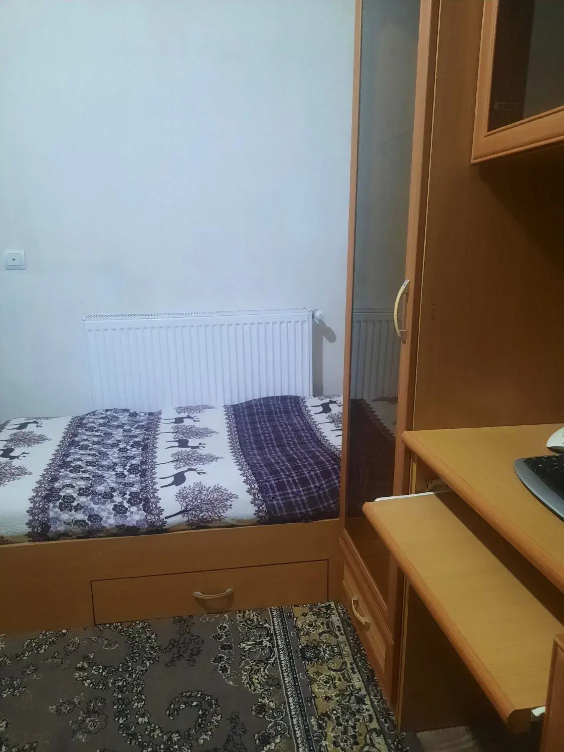 سرویس کمد و تختخواب|تخت و سرویس خواب|همدان, |دیوار