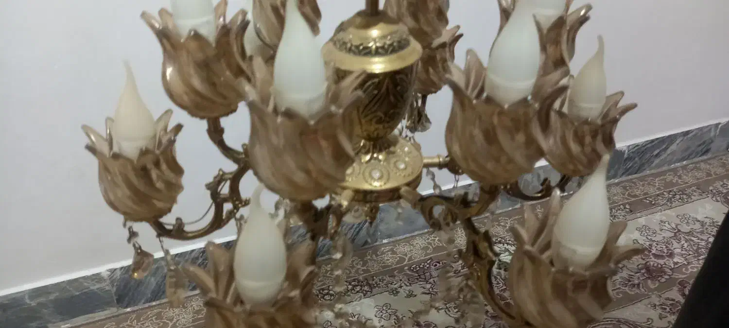 لوستر سلطنتی برنزی|لوستر و چراغ آویز|قم, حاج زینل|دیوار