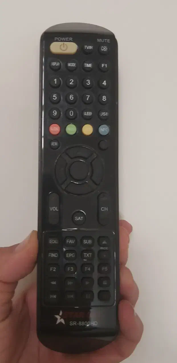 گیرنده استارست ۸۸۰۰ فول اچ دی اصلی تمیز|صوتی و تصویری|اصفهان, سیچان|دیوار