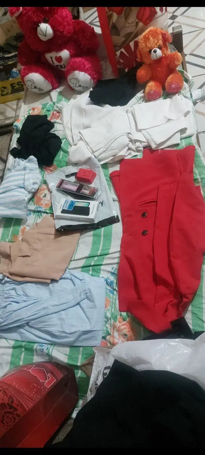 لباس|لباس|یاسوج, |دیوار