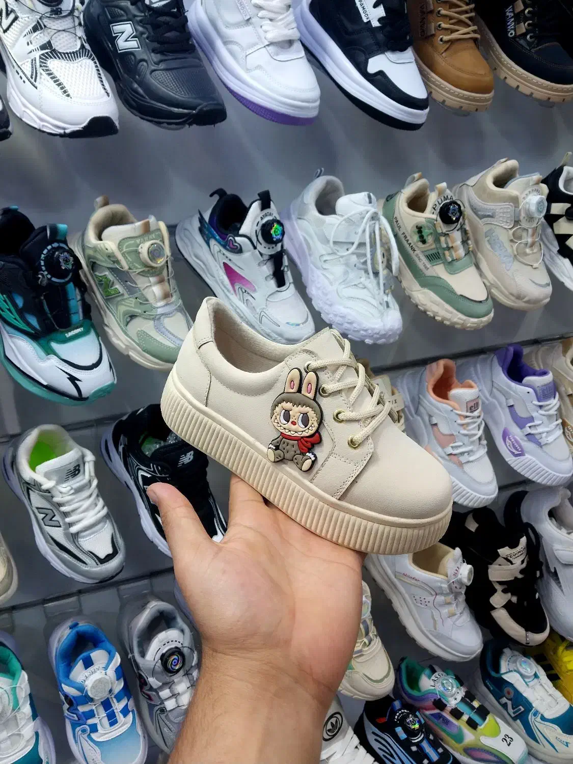 کفش اسپرت جدید از سایز۳۱تا۳۵همه سایز موجود|کیف، کفش، کمربند|نیشابور, امام خمینی|دیوار