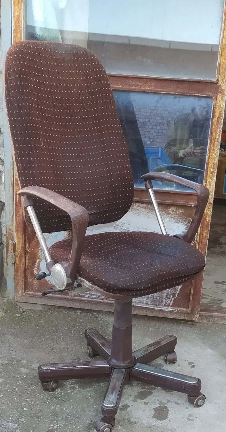 صندلی|صندلی و نیمکت|ملکان, |دیوار