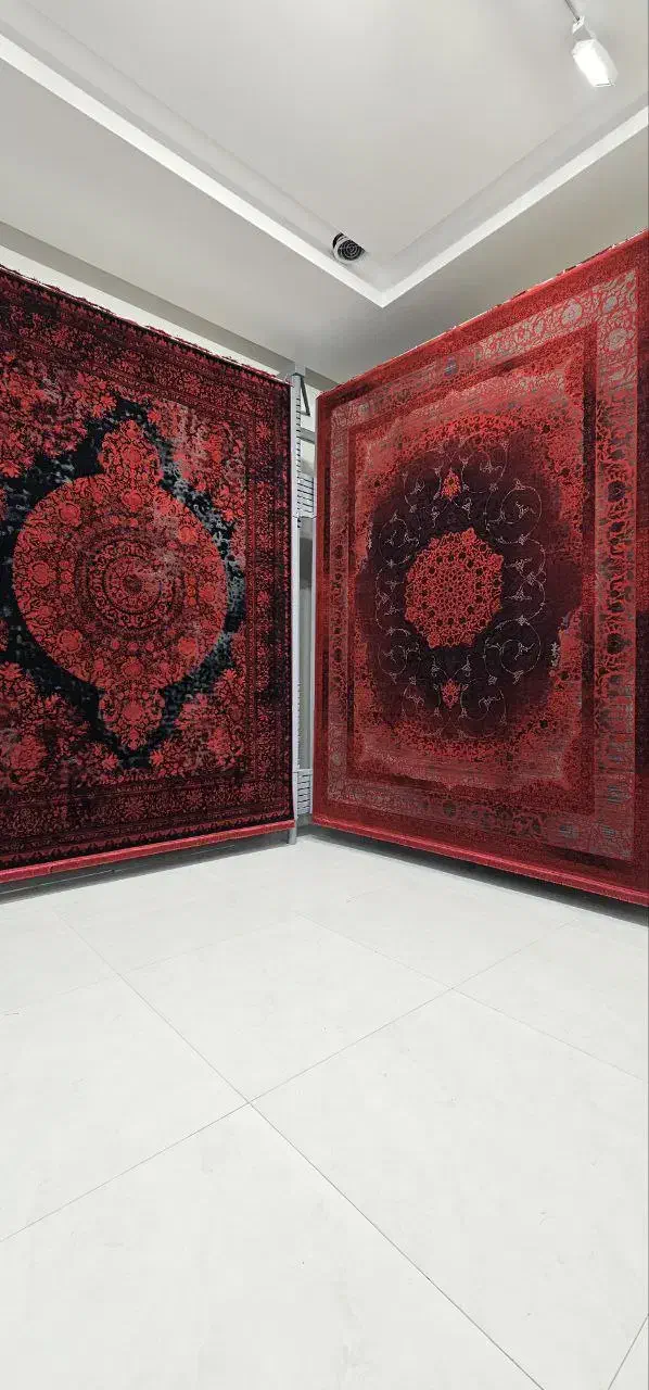 فرش ۷۰۰ شانه قرمز با اقساط کوتاه و بلند مدت|فرش|شاهین‌شهر, امیرکبیر|دیوار