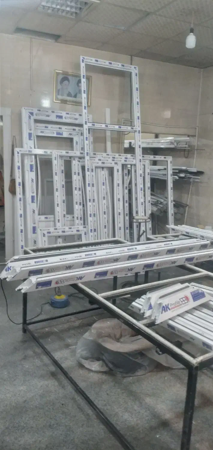 تولیدکنندهupvc/پنجرهای/دوجداره/توری پلیسه|خدمات پیشه و مهارت|هشتگرد, شهرک ولیعصر (مصلی)|دیوار