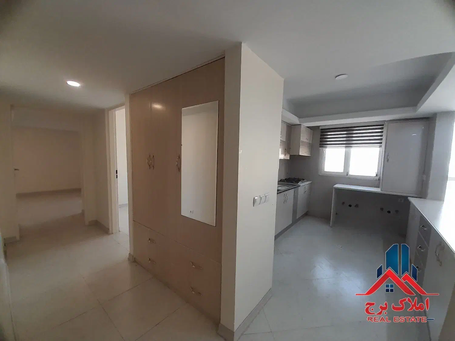 *شهرک چشمه برج مُجَلل وً هُتِلینگ 116متر 2خوابه*